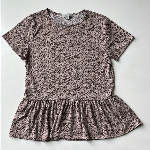 gaze Tops - GAZE Women's Peplum Top Cheetah Print size Small